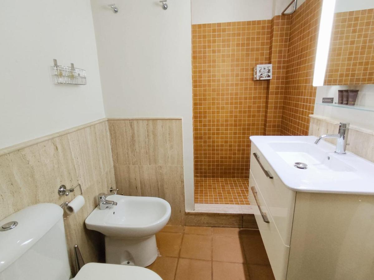 Homeyseville-Bright Apartment At Santa Cruz 4 Pax, Parking Optional Exterior foto